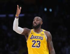 PG在线网站-湖人取得胜利，稳固东部排名！的简单介绍