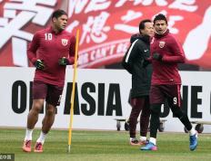 PG电子线上登入-上港队长领队备战亚冠比赛，誓夺冠军