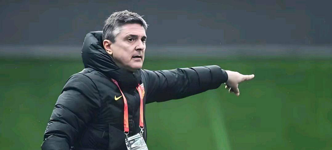 PG游戏官网登录入口-国际足球盛宴即将打响，球员备战纷纷发声