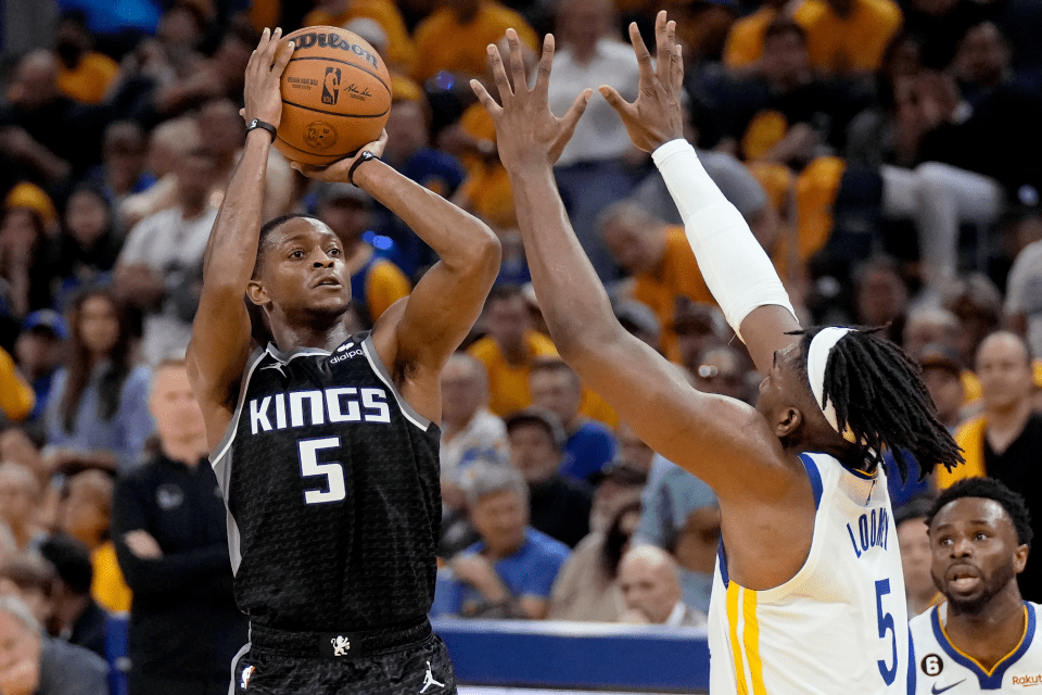 PG在线网站-关于勇士横扫灰熊，福克斯完成帽子戏法的信息