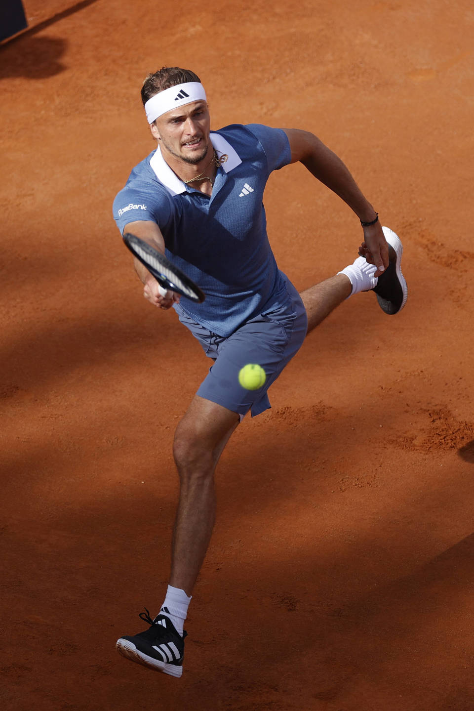 PG电子试玩官网-英国网球队绝地反击美国网球队，兹维列夫爆发神勇