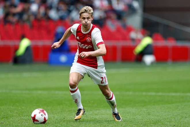 PG电子官网入口-曼城横扫切尔西，德容高光表现